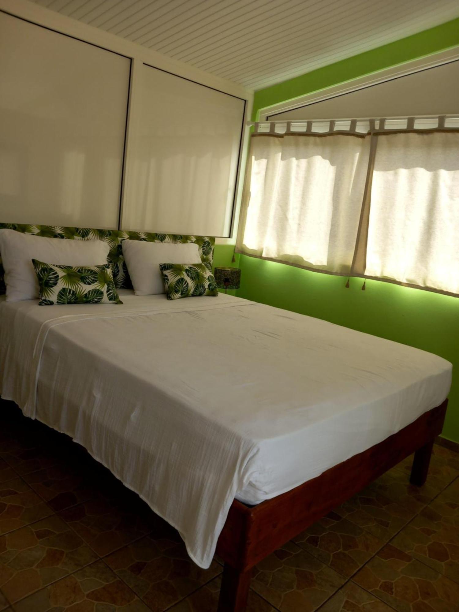 Maisonnette Atypique Au Coeur De La Martinique Riviere-Salee Buitenkant foto